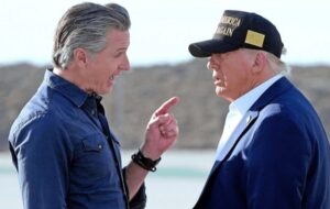 فرماندار کالیفرنیا در کنفرانس مونیخ: ترامپ خواهد رفت؛ او موقتی است فرماندار کالیفرنیا در کنفرانس مونیخ: ترامپ خواهد رفت؛ او موقتی است