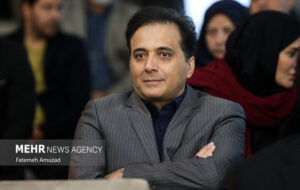 فصل جدید فعالیتهای خواننده معروف آغاز شد؛ تجربه «هنردرمانی» در بادرود فصل جدید فعالیتهای خواننده معروف آغاز شد؛ تجربه «هنردرمانی» در بادرود