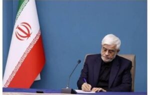 قدردانی عارف از وزارت فرهنگ برای برگزاری جشنوارههای فجر قدردانی عارف از وزارت فرهنگ برای برگزاری جشنوارههای فجر