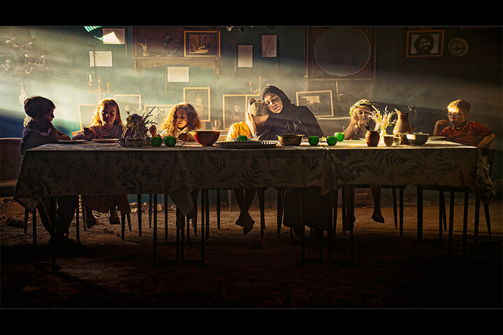 قصه شاعرانه جنگ در «سرزمین فرشتهها»؛ لبخند کودکان دلیل زندگی است قصه شاعرانه جنگ در «سرزمین فرشتهها»؛ لبخند کودکان دلیل زندگی است