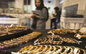 قفل نوسان قیمت بر بازار طلا | بی ثباتی نرخ فلز زرد معامله گران را بلاتکلیف کرده است قفل نوسان قیمت بر بازار طلا | بی ثباتی نرخ فلز زرد معامله گران را بلاتکلیف کرده است