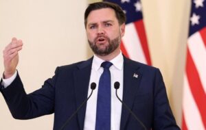 متن پیام معاون رئیس جمهور آمریکا چه بود و چرا کاخ سفید آن را حذف کرد؟ متن پیام معاون رئیس جمهور آمریکا چه بود و چرا کاخ سفید آن را حذف کرد؟