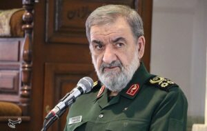 محسن رضایی خطاب به ترامپ: جنگ آغاز شود آتشبسی در کار نیست محسن رضایی خطاب به ترامپ: جنگ آغاز شود آتشبسی در کار نیست