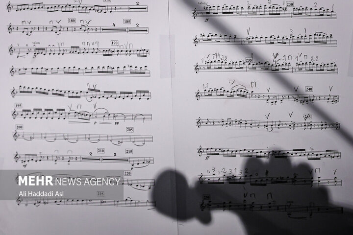 معرفی چند کتاب موسیقایی زمستانی؛ از فرهنگنامه تا شور ناآرام صوت! معرفی چند کتاب موسیقایی زمستانی؛ از فرهنگنامه تا شور ناآرام صوت!