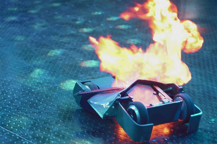 «نبرد رباتها» با جذابیت نمونه خارجی؛ دخترانی که در روستا ربات ساختند