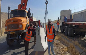 نصب نیوجرسی در محور درکشورکش استان چهارمحال و بختیاری منوط به تعریض جاده است نصب نیوجرسی در محور درکشورکش استان چهارمحال و بختیاری منوط به تعریض جاده است