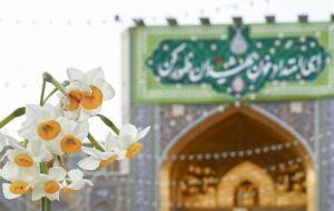 نیمه شعبان نماد امتداد امامت و مسئولیتآفرینی در تاریخ اسلام است نیمه شعبان نماد امتداد امامت و مسئولیتآفرینی در تاریخ اسلام است