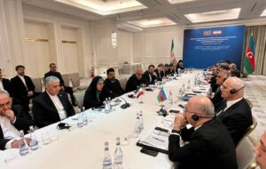 هدفگذاری ۱۵ میلیون تن ترانزیت در بال غربی کریدور شمال-جنوب تا ۲۰۳۰ هدفگذاری ۱۵ میلیون تن ترانزیت در بال غربی کریدور شمال-جنوب تا ۲۰۳۰