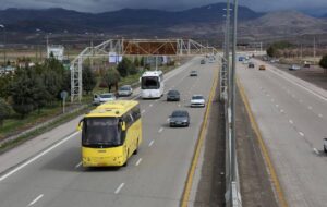 همراه داشتن کارت ملی برای صدور بلیت و بهرهمندی از بیمه مسافر الزامی است همراه داشتن کارت ملی برای صدور بلیت و بهرهمندی از بیمه مسافر الزامی است