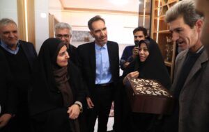 واگذاری زمین به بیش از ۱۰۰۰ خانواده مشمول طرح جوانی جمعیت در استان مرکزی واگذاری زمین به بیش از ۱۰۰۰ خانواده مشمول طرح جوانی جمعیت در استان مرکزی