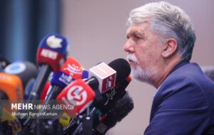 وزیر ارشاد اولویتهای موسیقی را تشریح کرد؛ از هوش مصنوعی تا چند حاشیه وزیر ارشاد اولویتهای موسیقی را تشریح کرد؛ از هوش مصنوعی تا چند حاشیه