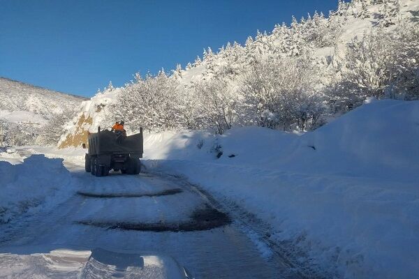 ویدئو | اجرای عملیات برفروبی و بازگشایی محور نیالا-سرخگرویه (دامغان) راهداران پرتلاش شهرستان بهشهر مازندران
