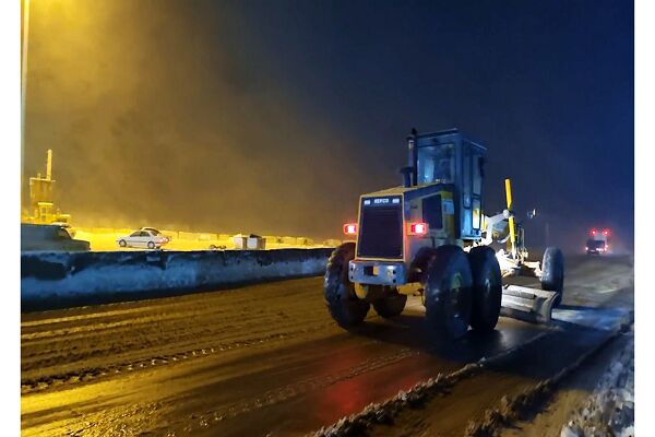 ویدئو | اجرای عملیات راهداری زمستانی در سطح محور ارتباطی سوادکوه توسط راهداران استان مازندران مازندران 6
