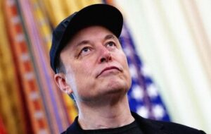 پلیس فرانسه به دفتر شرکت «ایکس» ایلان ماسک یورش برد پلیس فرانسه به دفتر شرکت «ایکس» ایلان ماسک یورش برد