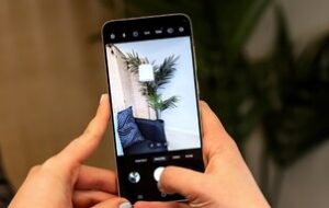 پنج کاری که میتوان با دوربین گوشی انجام داد پنج کاری که میتوان با دوربین گوشی انجام داد