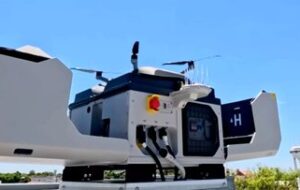 پهپادها در نقش پلیس به خیابانها میآیند پهپادها در نقش پلیس به خیابانها میآیند