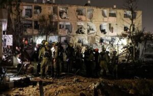 آژیر خطر در دیمونا دوباره به صدا درآمد/ صداهای مهیب از جنوب رسید آژیر خطر در دیمونا دوباره به صدا درآمد/ صداهای مهیب از جنوب رسید