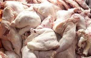 توزیع روزانه 2500 تن مرغ و گوشت قرمز در سطح تهران توزیع روزانه 2500 تن مرغ و گوشت قرمز در سطح تهران