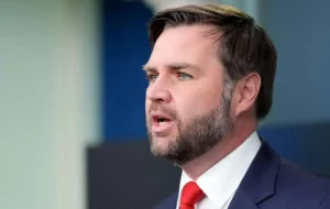 اظهارات جدید معاون ترامپ درباره مذاکرات با ایران/ توافق در راه است؟ اظهارات جدید معاون ترامپ درباره مذاکرات با ایران/ توافق در راه است؟