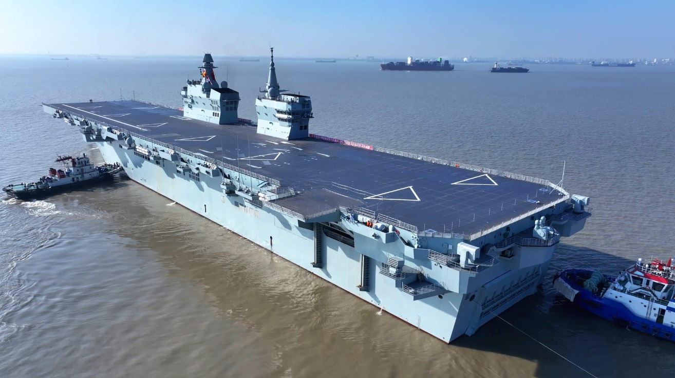 بزرگترین ناو پهپادبر جهان راهی ماموریت شد/ هدف کجاست؟ + تصاویر بزرگترین ناو پهپادبر جهان راهی ماموریت شد/ هدف کجاست؟ + تصاویر