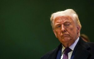 تهدید ضمنی چین توسط ترامپ در صورت ارسال سلاح به ایران تهدید ضمنی چین توسط ترامپ در صورت ارسال سلاح به ایران