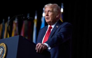 ضیافت خصوصی شام ترامپ و ویلم الکساندر / پایان جنگ با ایران موضوع اصلی شد ضیافت خصوصی شام ترامپ و ویلم الکساندر / پایان جنگ با ایران موضوع اصلی شد