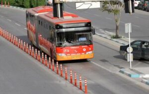 ورود ۸۵ اتوبوس جدید به تهران؛ گام تازه در اجرای الزامات قانون هوای پاک ورود ۸۵ اتوبوس جدید به تهران؛ گام تازه در اجرای الزامات قانون هوای پاک