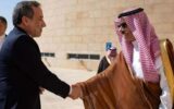گفتگوی عراقچی و وزیر خارجه عربستان درمورد آخرین وضعیت مذاکرات گفتگوی عراقچی و وزیر خارجه عربستان درمورد آخرین وضعیت مذاکرات