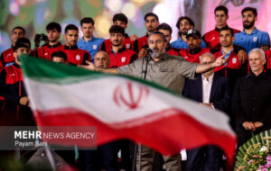 از «عشق بیکران» فوتبال تا «گالوش کهنه» گیلان در روزهای آخر اردیبهشت از «عشق بیکران» فوتبال تا «گالوش کهنه» گیلان در روزهای آخر اردیبهشت