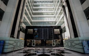 تداوم فعالیت بازار سرمایه تا 21 اردیبهشت با شرایط قبلی تداوم فعالیت بازار سرمایه تا 21 اردیبهشت با شرایط قبلی
