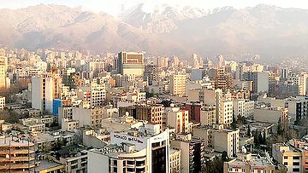 سرگردانی مستاجران در بازار / کمبود شدید فایلهای اجاره / بسیاری از مالکان بهعلت جنگ با اجارهنشینها همکاری کردهاند سرگردانی مستاجران در بازار / کمبود شدید فایلهای اجاره / بسیاری از مالکان بهعلت جنگ با اجارهنشینها همکاری کردهاند