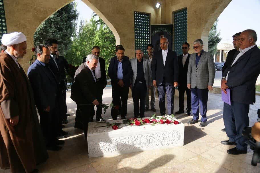 سفر رئیس بنیاد مسکن کشور با هدف تسریع در بازسازی خسارات جنگ و پروژههای مسکن استان سفر رئیس بنیاد مسکن کشور با هدف تسریع در بازسازی خسارات جنگ و پروژههای مسکن استان