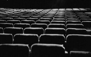 سینماها فردا ۳ خرداد از ساعت ۱۸ فعالیت میکنند سینماها فردا ۳ خرداد از ساعت ۱۸ فعالیت میکنند
