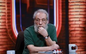 مسعود فراستی به «هفت» میآید مسعود فراستی به «هفت» میآید