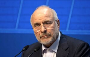 هشدار قالیباف به آمریکا/ راهی جز پذیرش پیشنهاد ۱۴ بندی وجود ندارد هشدار قالیباف به آمریکا/ راهی جز پذیرش پیشنهاد ۱۴ بندی وجود ندارد