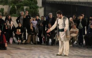 «آسمان سرخ»؛ روایت حماسی از میدان تا قلب مخاطب «آسمان سرخ»؛ روایت حماسی از میدان تا قلب مخاطب
