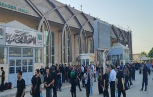تردد بیش از ۱۷۳ هزار زائر از مرز مهران در دهه نخست محرم