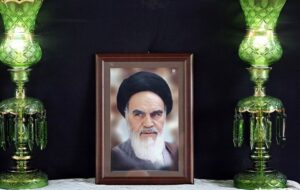 معرفی ویژهبرنامههای تلویزیون در عید غدیر و ارتحال امام خمینی (ره) معرفی ویژهبرنامههای تلویزیون در عید غدیر و ارتحال امام خمینی (ره)