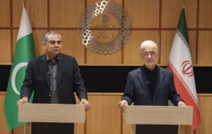 جمله رهبر شهید به عاصم منیر از زبان وزیر کشور پاکستان