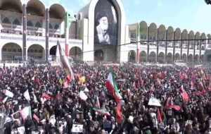 واکنش روزنامه اسرائیلی به مراسم تشییع رهبر شهید / یدیعوت آحارونوت گزارش داد