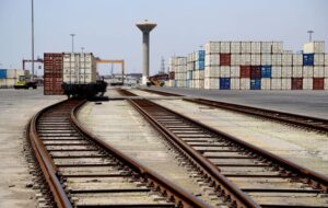 پایان عملیات اجرایی دستکها و پایههای پل راه آهن محور اردستان – اصفهان پایان عملیات اجرایی دستکها و پایههای پل راه آهن محور اردستان – اصفهان